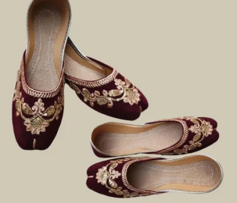 Maroon Velvet Khussa — Rose Gold Floral — Khussa